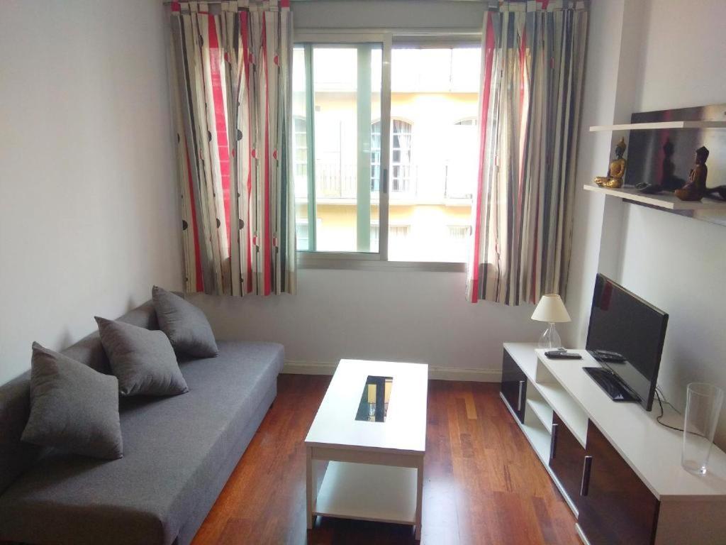 Plaza Merced Apartamentos マラガ エクステリア 写真